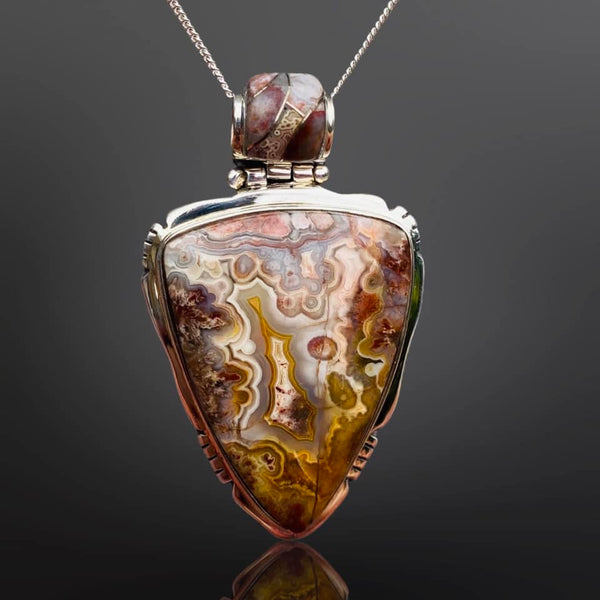 Custom Crazy Lace Agate with Hinged Bale made by Ed Lohman